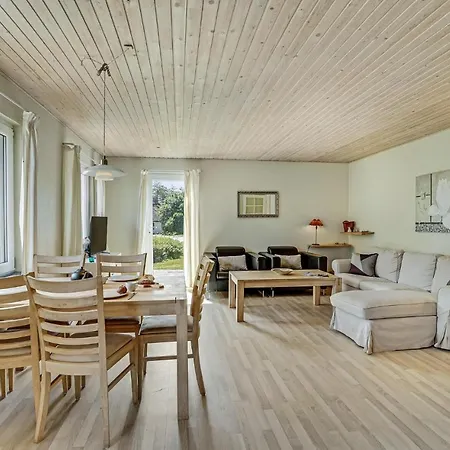 Cozy In With Sauna Farsø